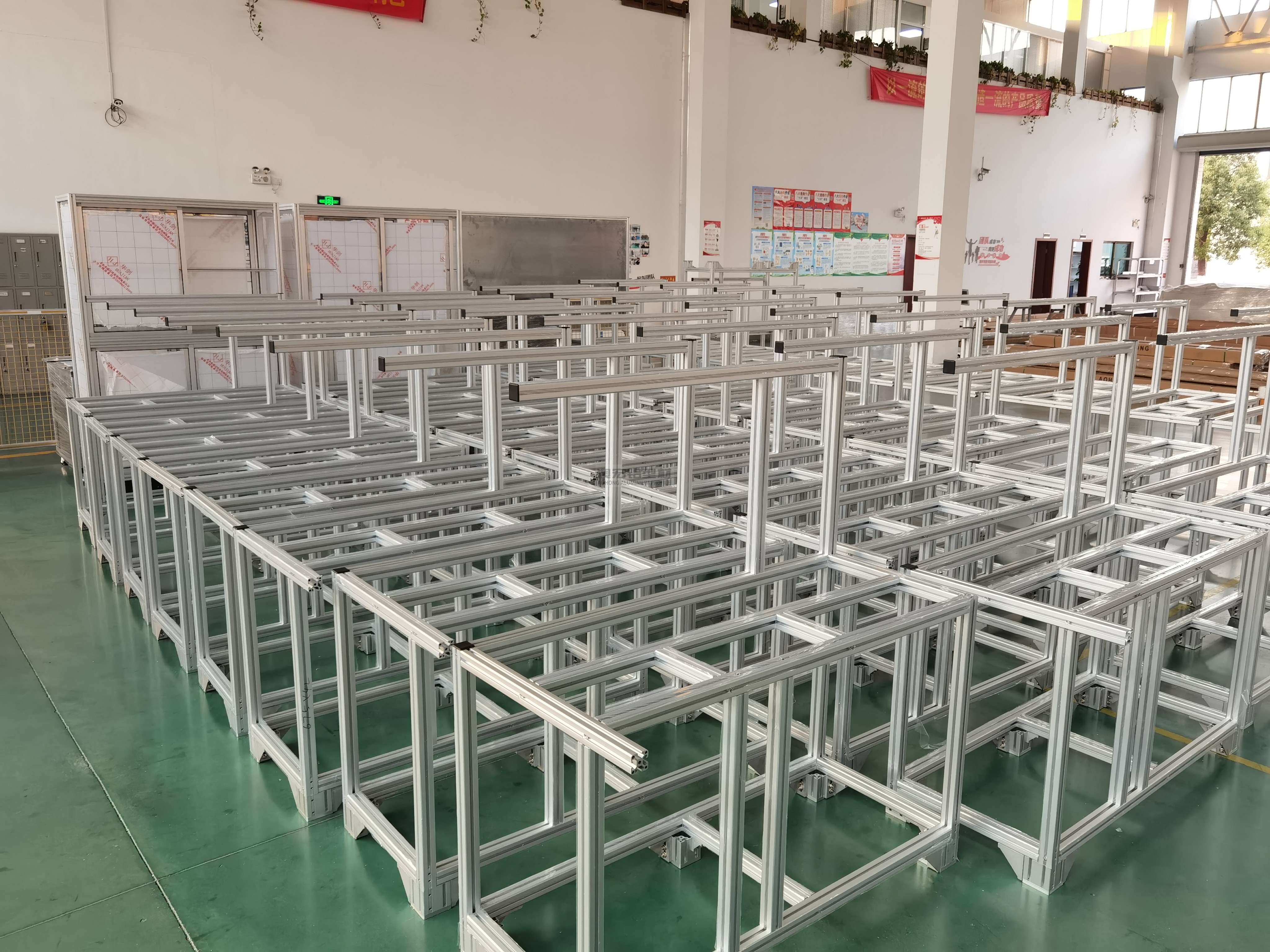 鋁型材框架，采購與設(shè)計(jì)真的麻煩嗎？