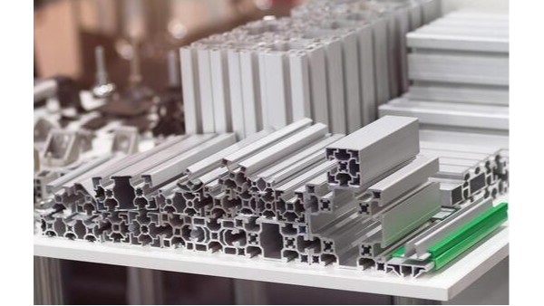 韌性凸顯，蓄勢待發：透視當前工業鋁型材市場的“冷”與“熱”