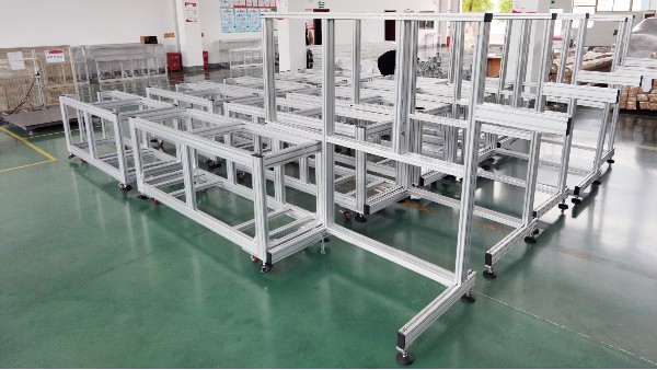 鋁型材框架的哪些特點使其廣泛應用？